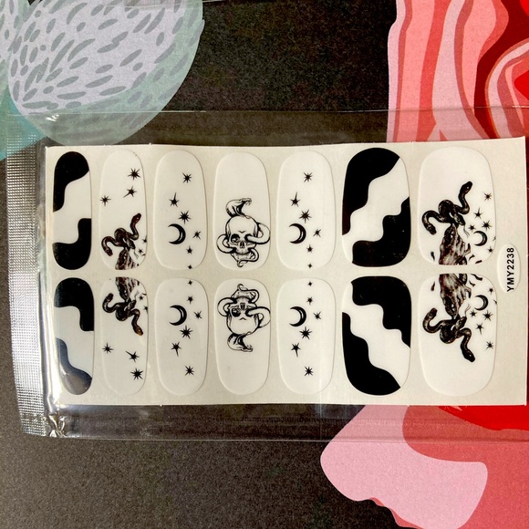 5 for $20 Nail Wraps: Voldemort - Picture 1 of 2